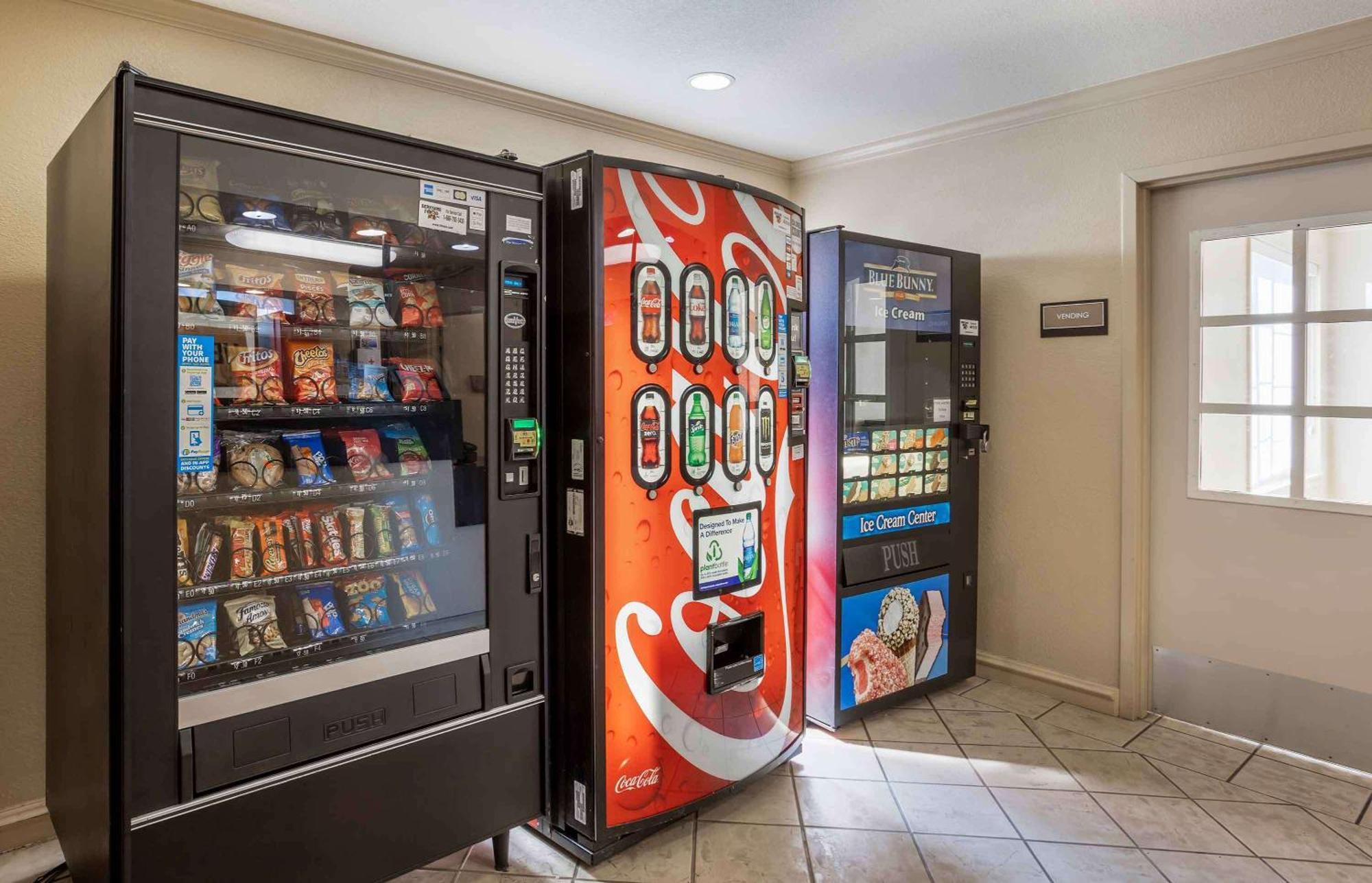 Extended Stay America Suites - Norwalk - Stamford Esterno foto