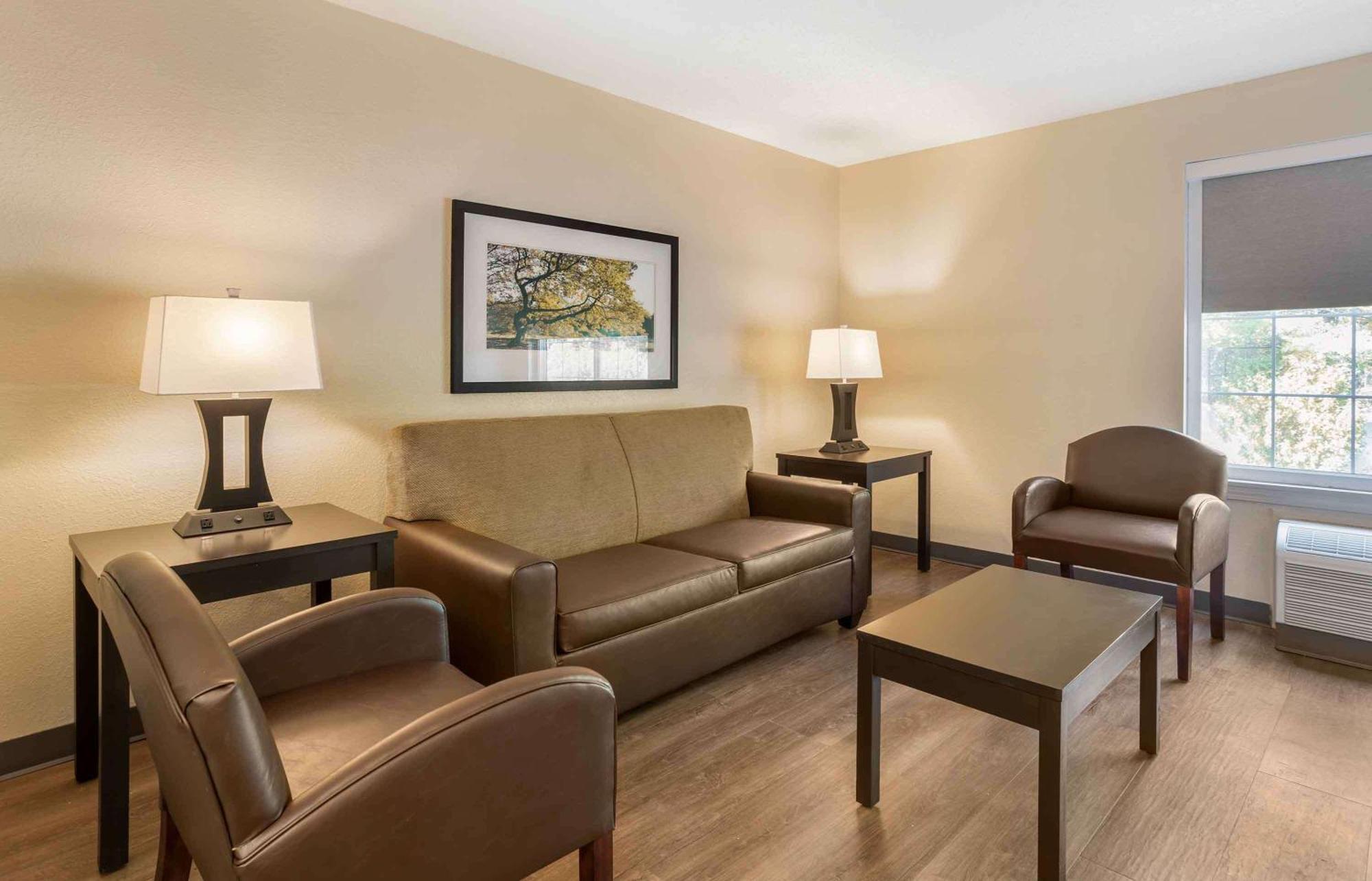 Extended Stay America Suites - Norwalk - Stamford Esterno foto
