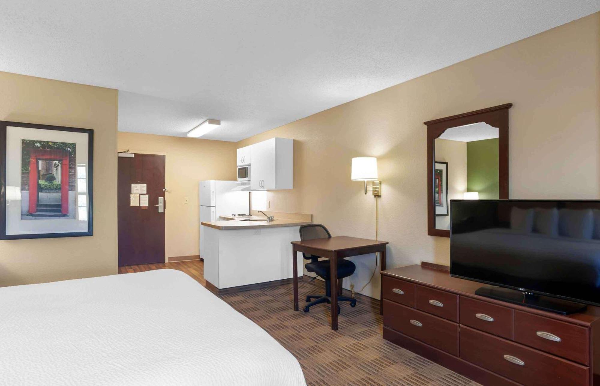 Extended Stay America Suites - Norwalk - Stamford Esterno foto