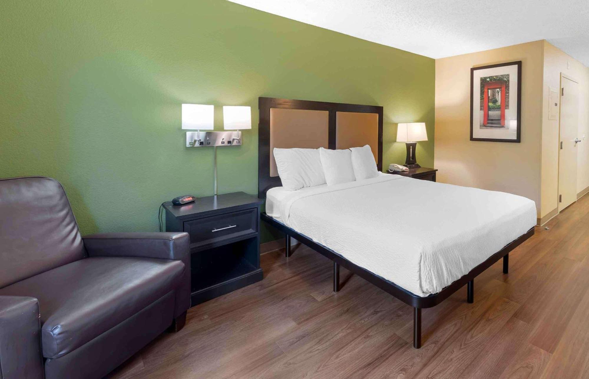 Extended Stay America Suites - Norwalk - Stamford Esterno foto