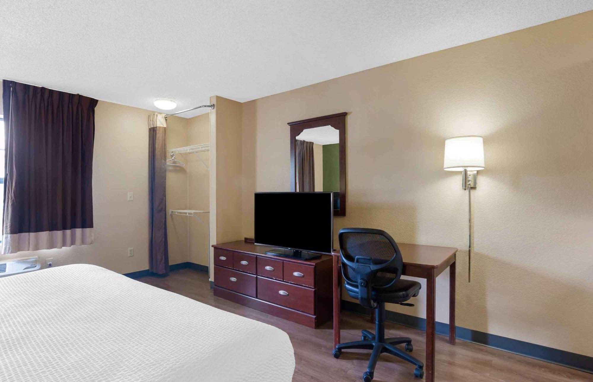 Extended Stay America Suites - Norwalk - Stamford Esterno foto