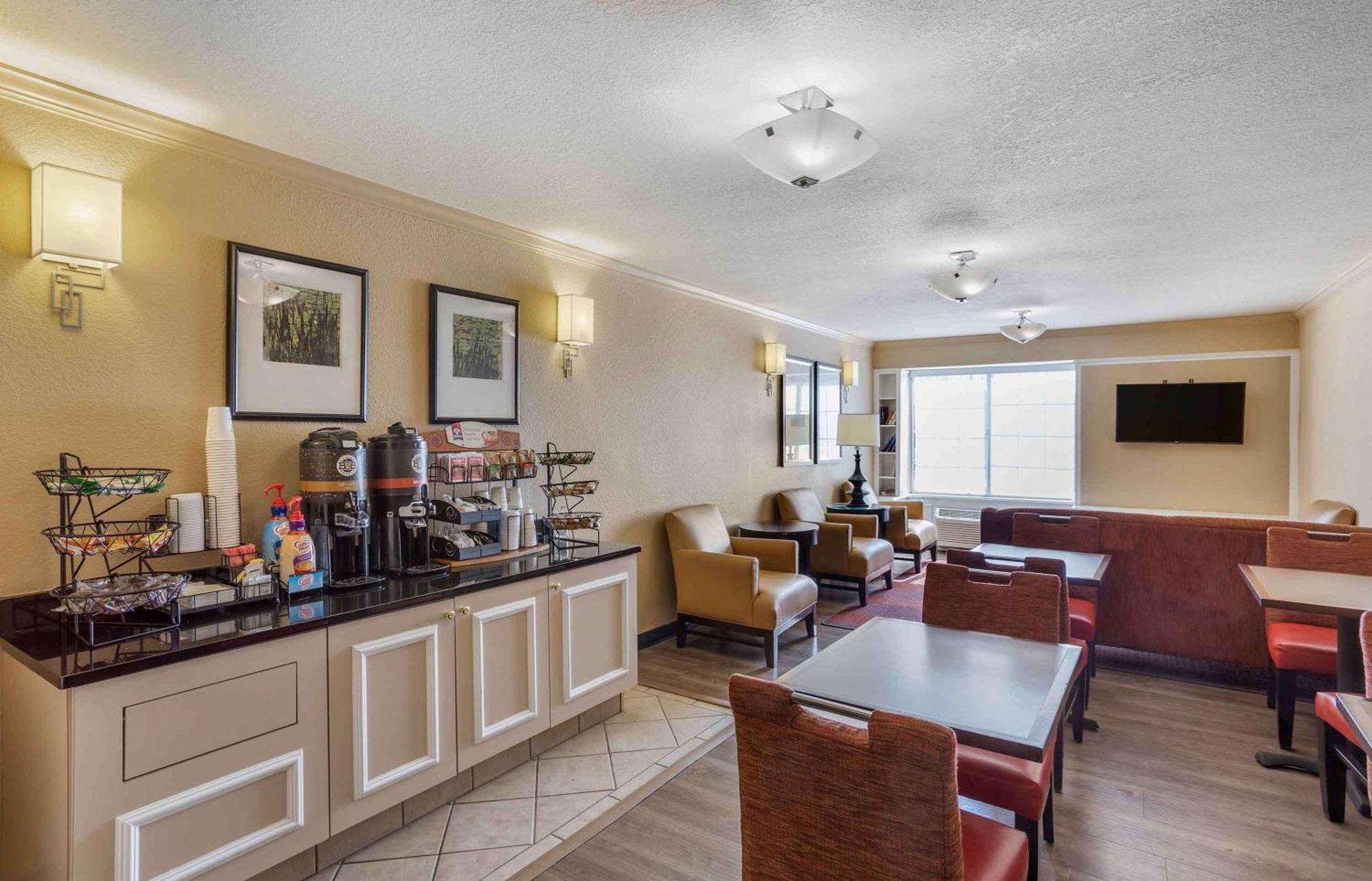 Extended Stay America Suites - Norwalk - Stamford Esterno foto