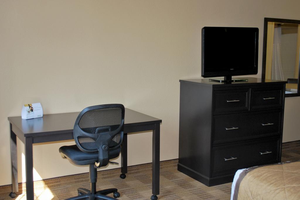 Extended Stay America Suites - Norwalk - Stamford Esterno foto